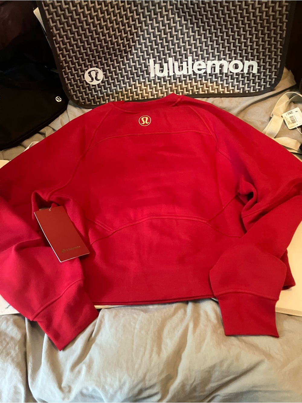 NWT Lululemon Scuba Oversized Pullover *New Year, XS/S, Dark Red/Gold - Picture 2 of 4